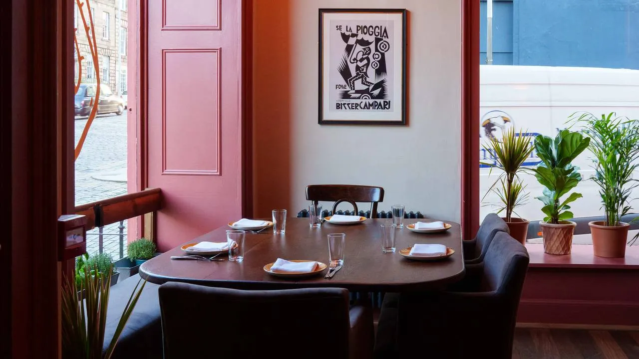 little capo edingburgh 080425 pr global